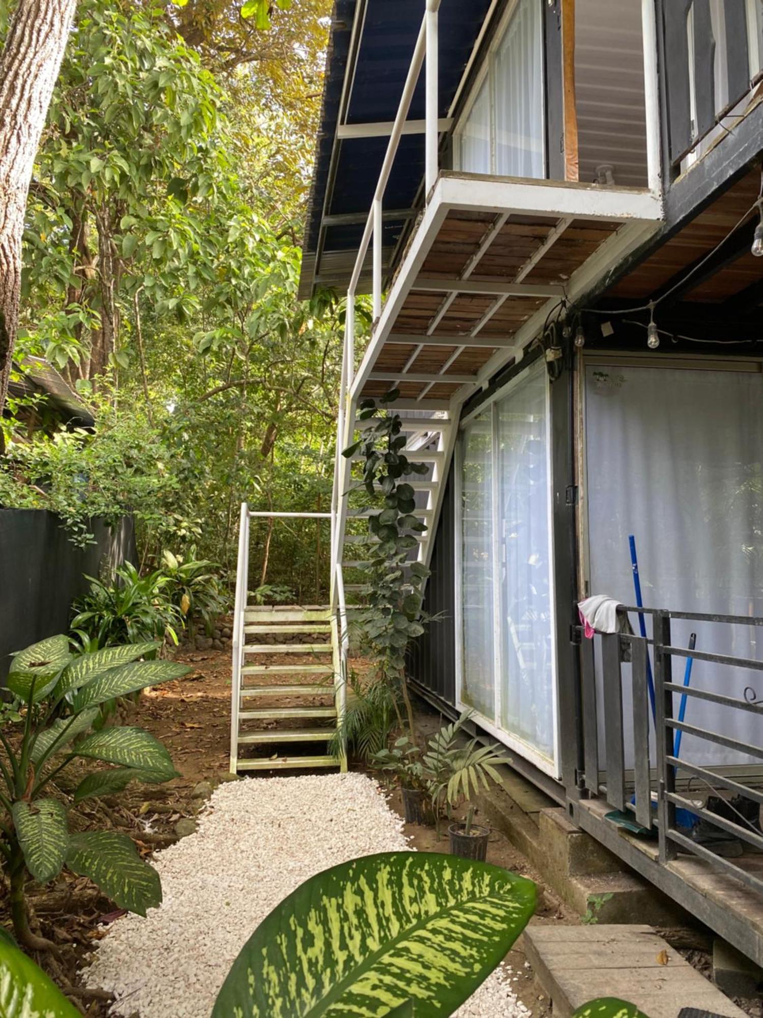 Nahele Lodge Playa Santa Teresa  エクステリア 写真