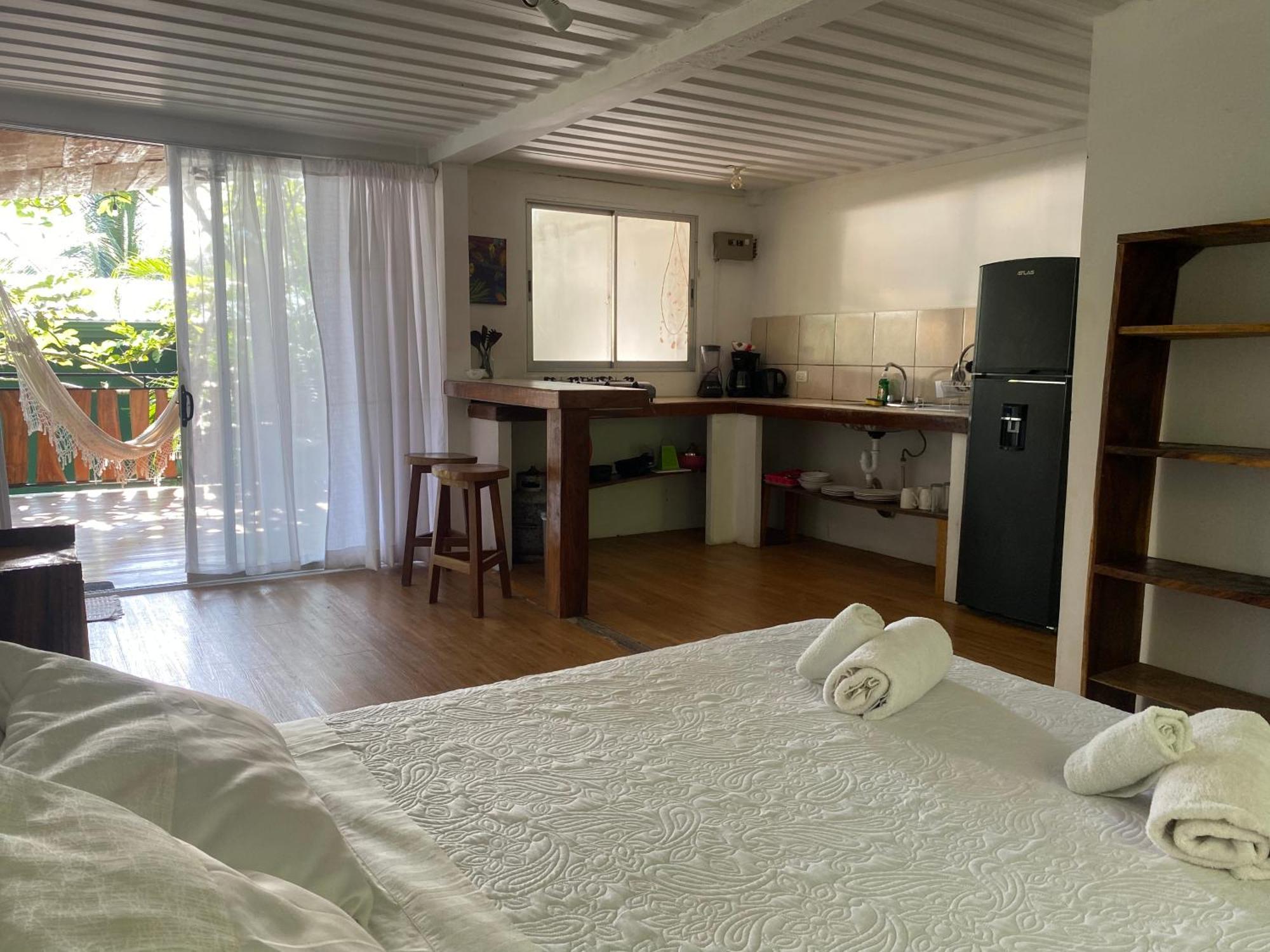 Nahele Lodge Playa Santa Teresa  エクステリア 写真